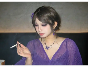 夜上海会所:夜店从业三陪女对香烟的依赖解析