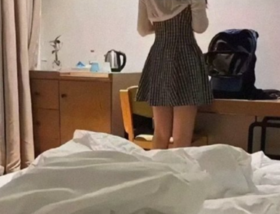 上门按摩服务:技师便衣与工作服的差异解析