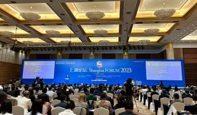  男士用户为什么喜欢夜上海论坛？